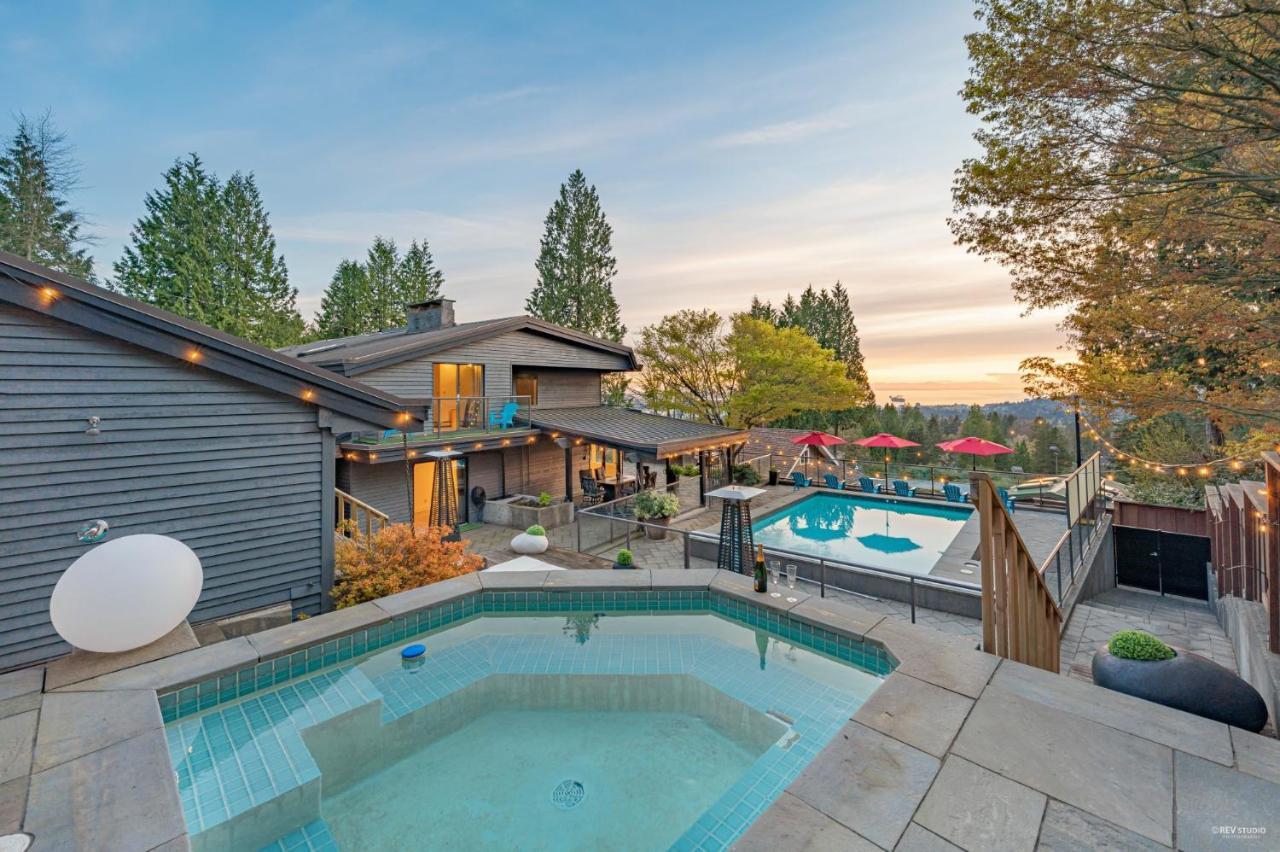 Cypress: Private Bedroom/Bathroom/Office, With Shared Pool, Hot Tub North Vancouver Eksteriør billede