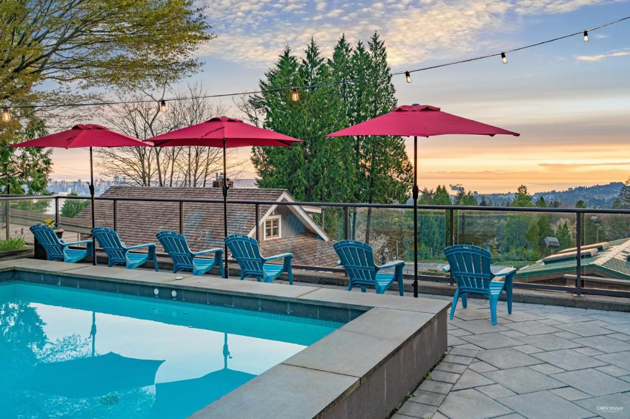 Cypress: Private Bedroom/Bathroom/Office, With Shared Pool, Hot Tub North Vancouver Eksteriør billede