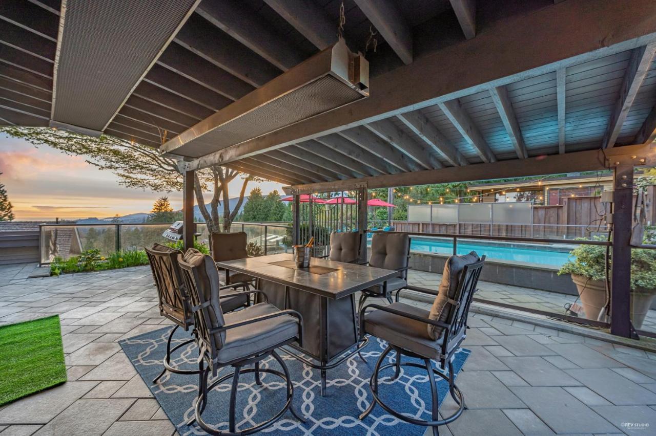 Cypress: Private Bedroom/Bathroom/Office, With Shared Pool, Hot Tub North Vancouver Eksteriør billede