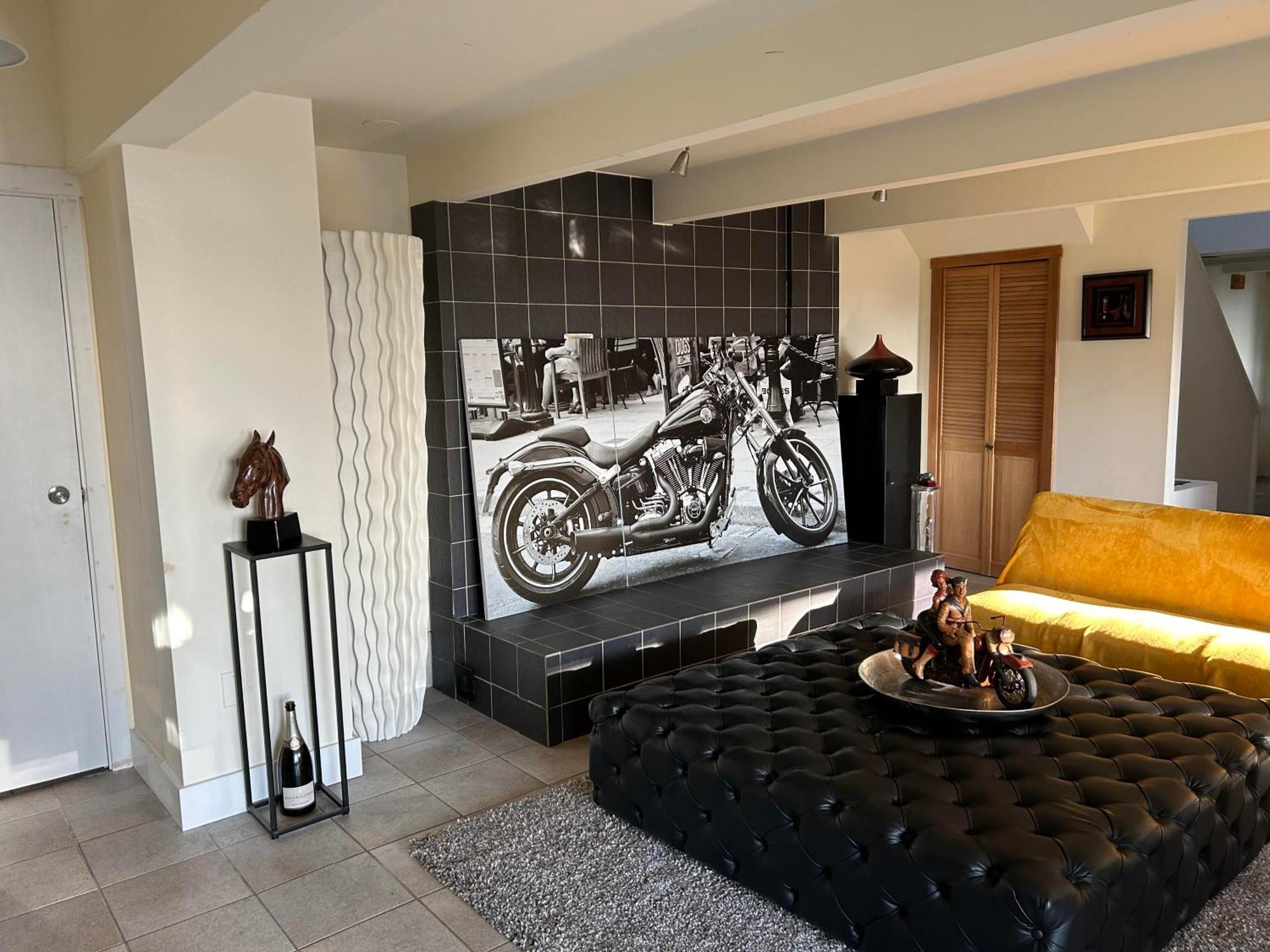 Cypress: Private Bedroom/Bathroom/Office, With Shared Pool, Hot Tub North Vancouver Eksteriør billede