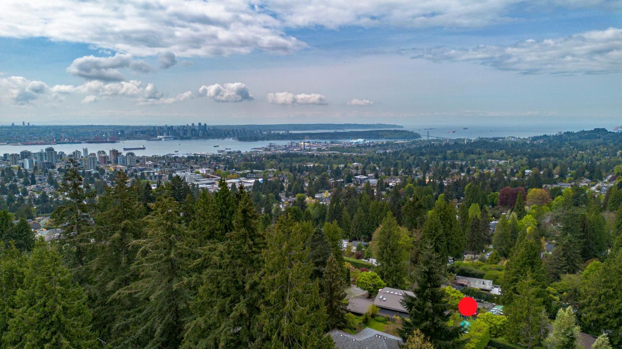 Cypress: Private Bedroom/Bathroom/Office, With Shared Pool, Hot Tub North Vancouver Eksteriør billede