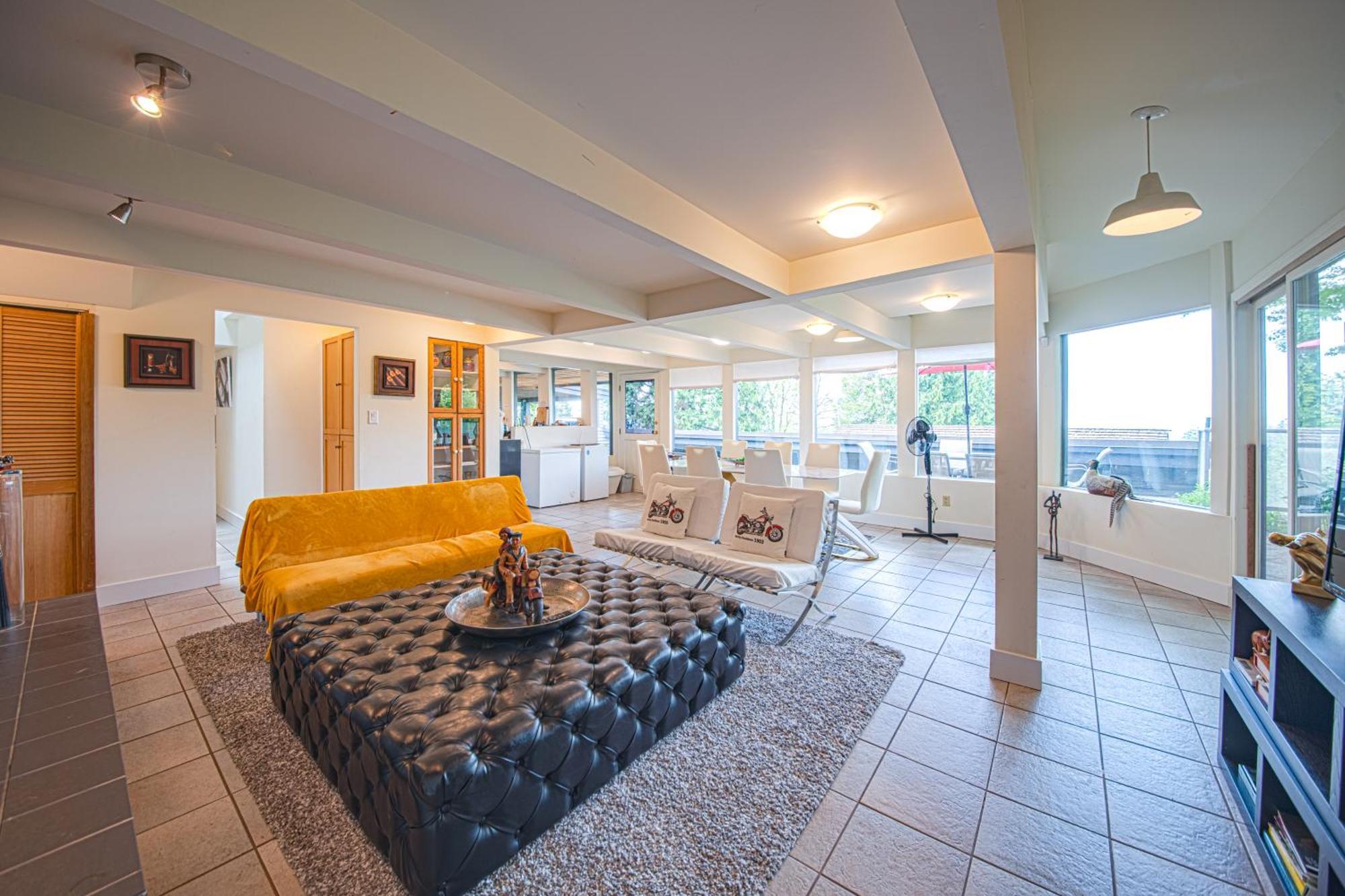 Cypress: Private Bedroom/Bathroom/Office, With Shared Pool, Hot Tub North Vancouver Eksteriør billede
